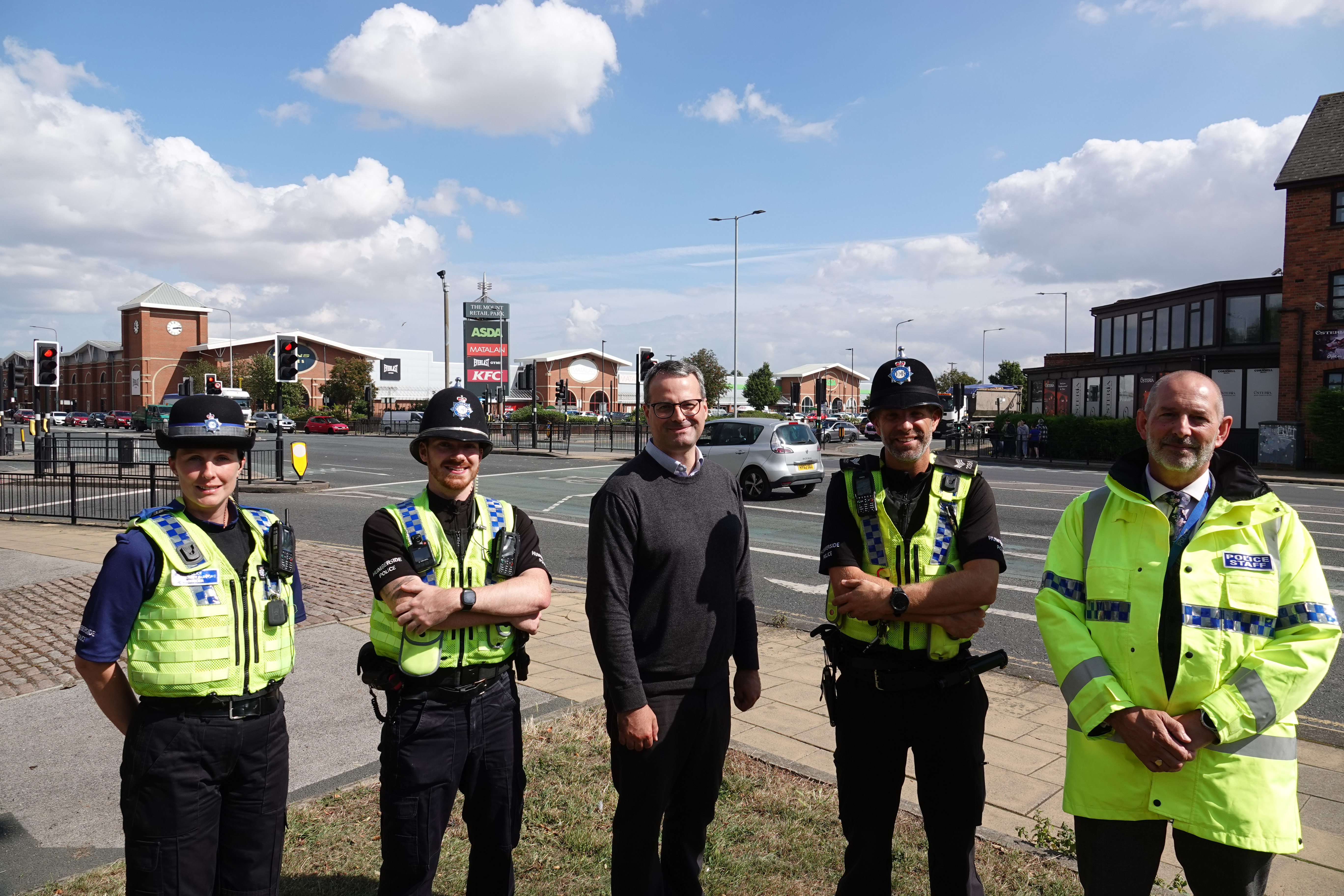 PCSO Nicholson PC Murphy Councillor Mark Ieronimo PS Louvain Walters and Ian Robertson